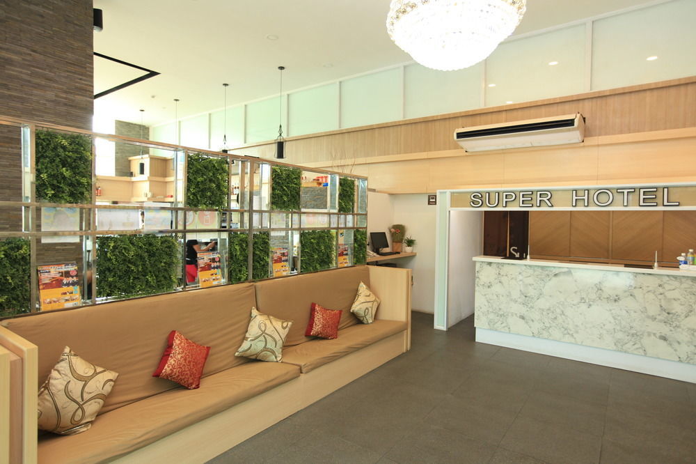 Super Hotel Yangon Exterior photo