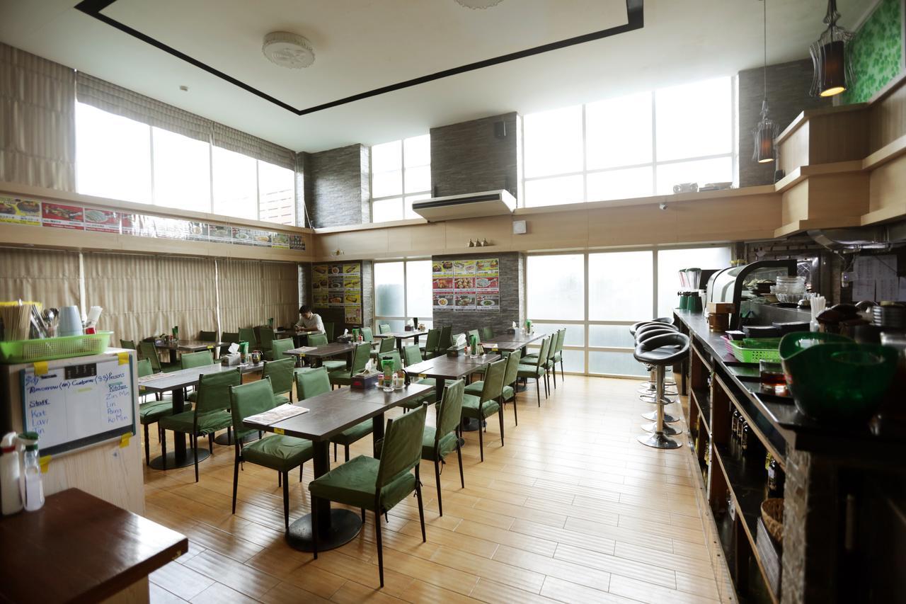 Super Hotel Yangon Exterior photo