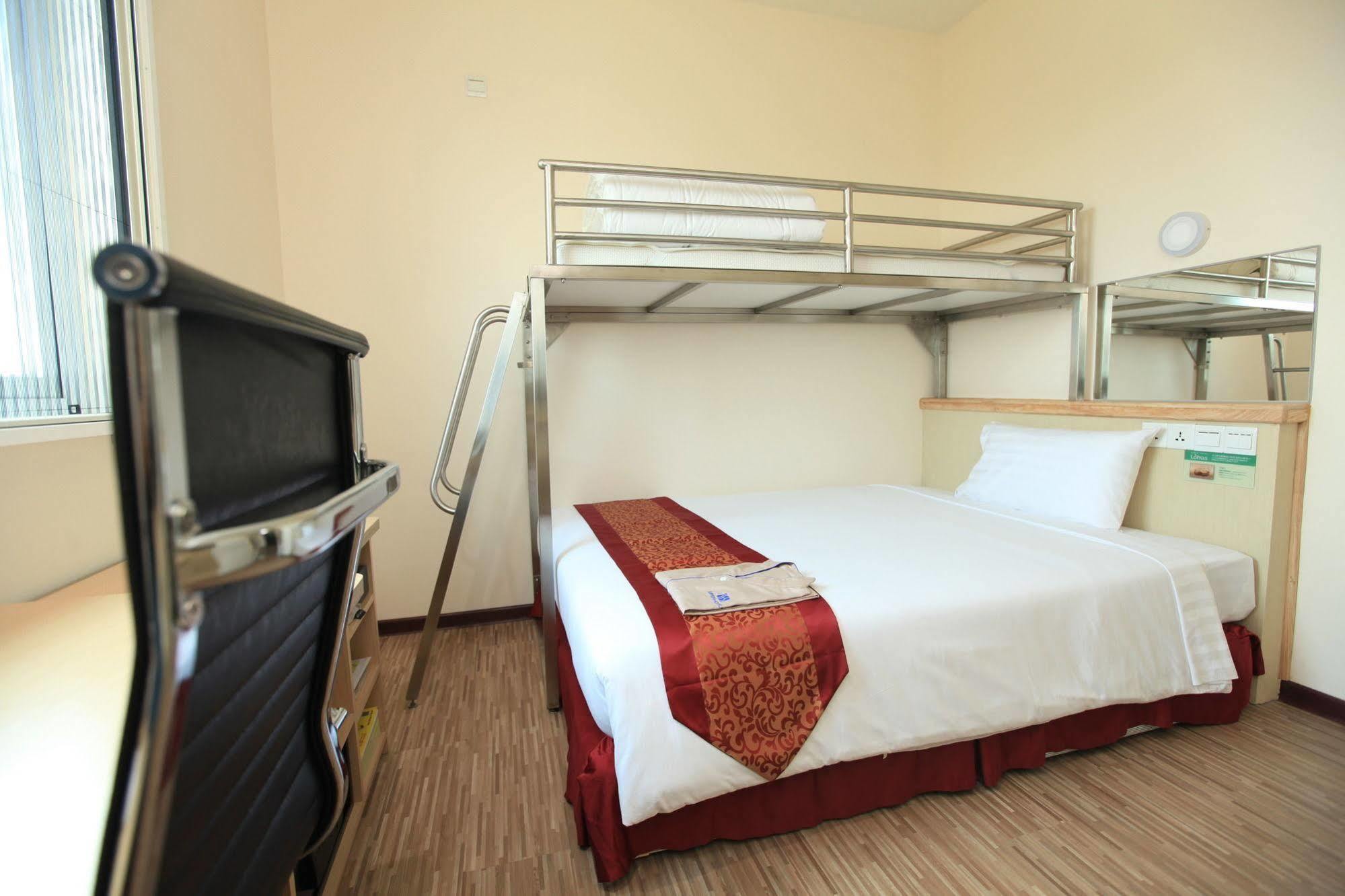 Super Hotel Yangon Exterior photo